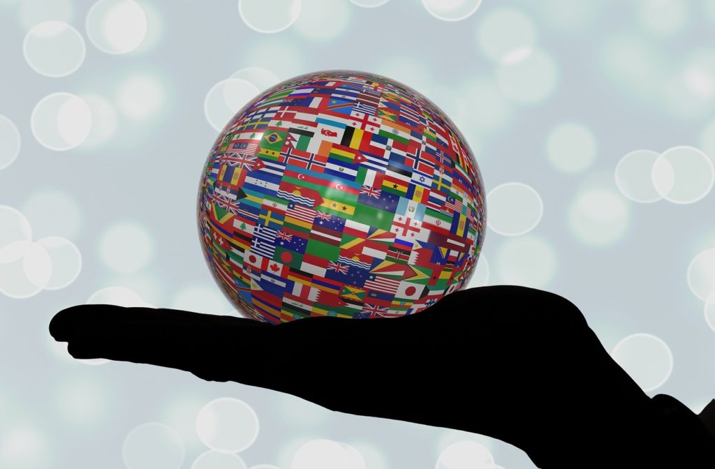 Globalization and Localisation Globalization and Localisation